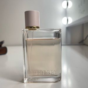 Burberry Her Perfume